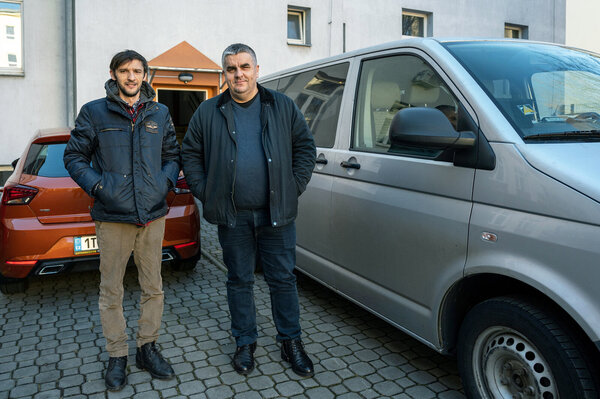 Naši partneři ze Zakarpatské oblasti Ivan Ficaj a o. Ivan Zubalskyj v Ostravě. Foto: Miroslav Hodeček, SHPaRS