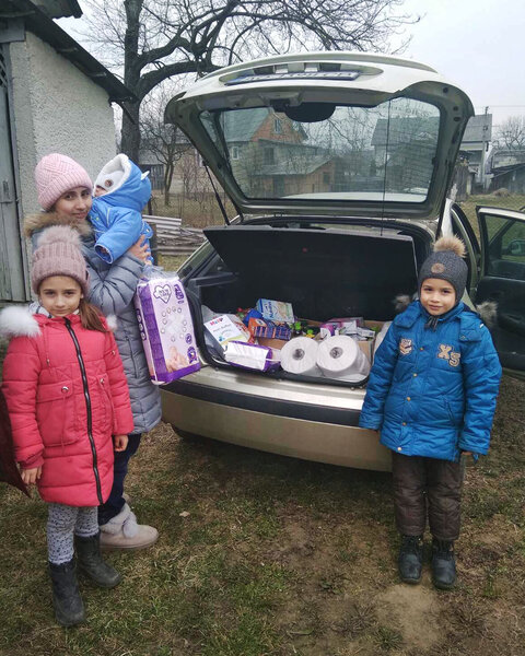 Distribuce pomoci na Zakarpatí